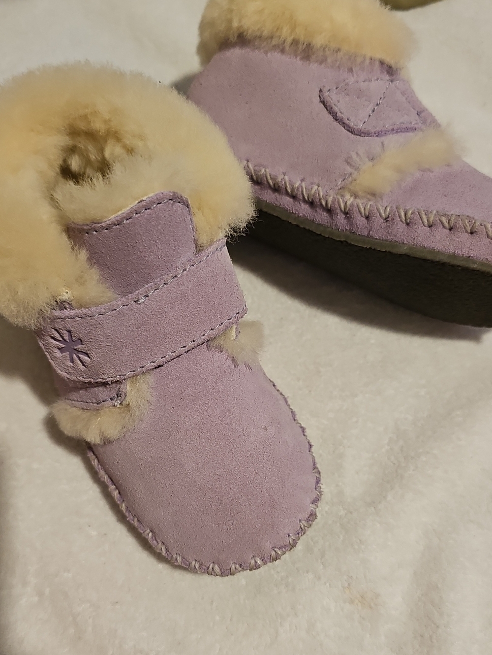 Moccasin 5-6 Lamb Fur Suede Lilac Booties LL Bean Like New